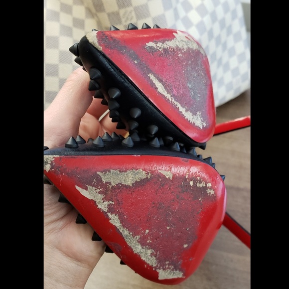 AUTHENTIC Christian Louboutin Pigelle Spikes 9/40 - Picture 6 of 8